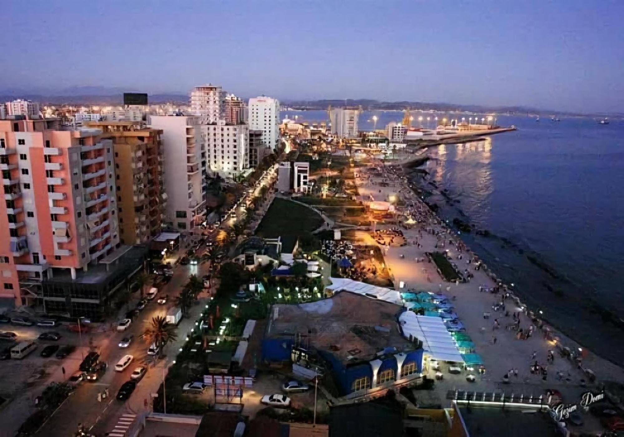 Premium , Marina , Center , Beachfront Durrës Extérieur photo